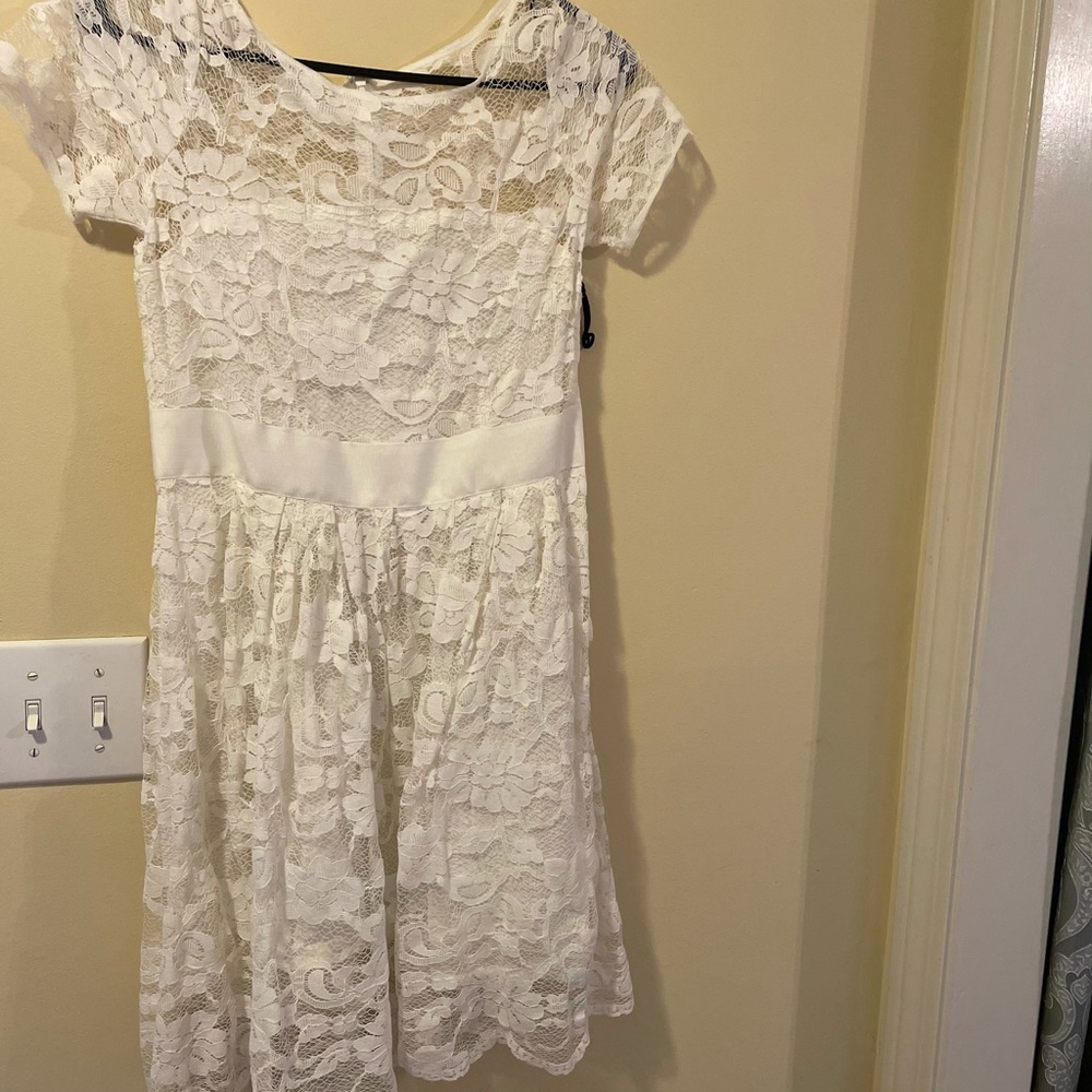 White lace dress